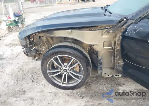 2016 Ford Mustang Ecoboost z USA, uszkodzony, nr VIN 1FA6P8TH6G5301493